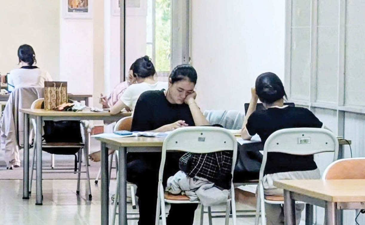 Không gian thư viện níu chân người trẻ