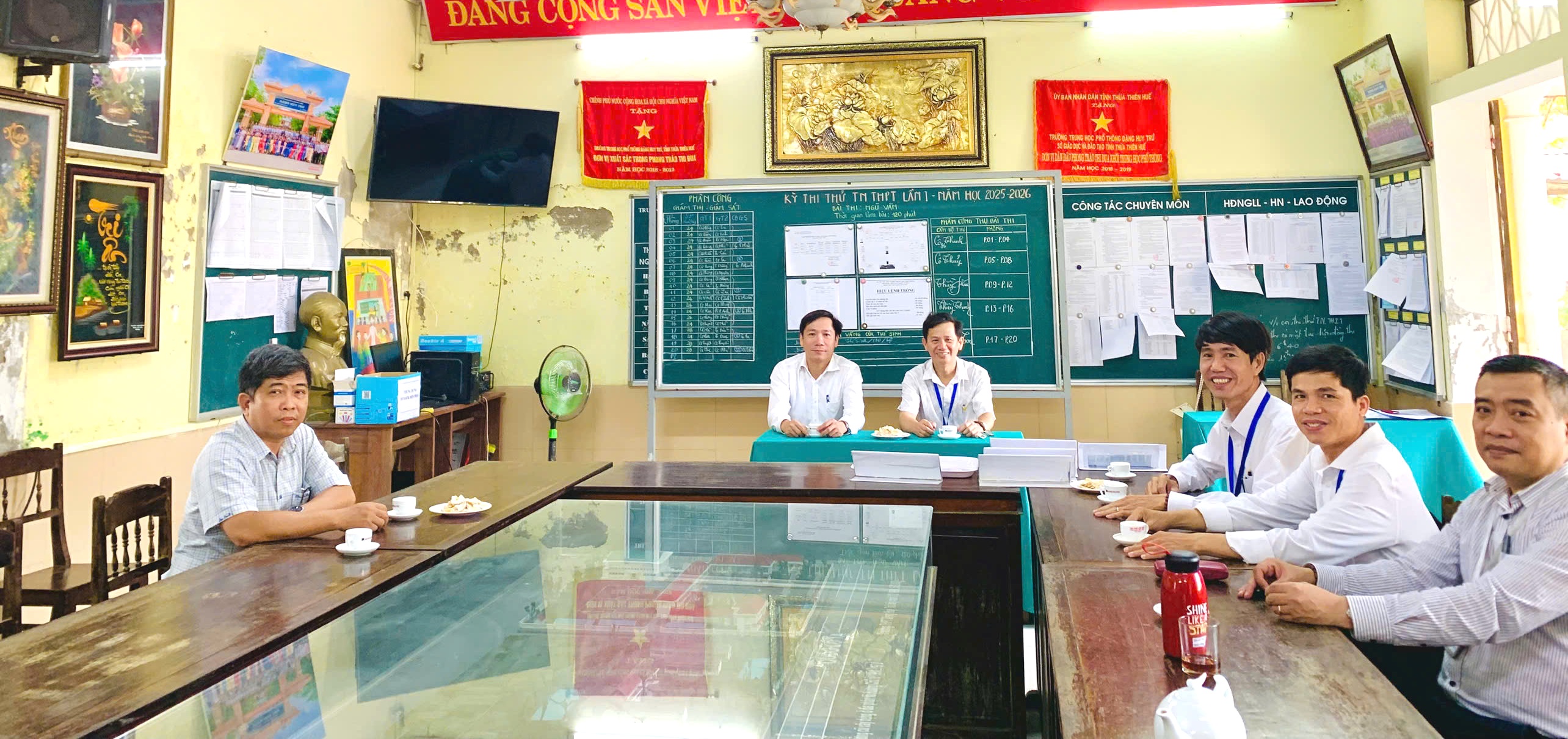 Kiểm tra Kỳ thi thử tốt nghiệp THPT năm 2026