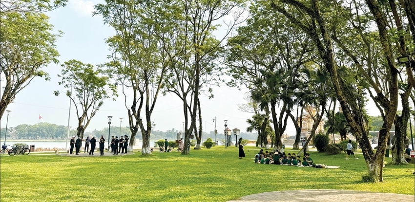 Huế - Thành phố bảo tàng sống