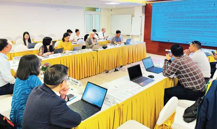 Hoàn thiện hành lang pháp lý, triển khai các chính sách dân số