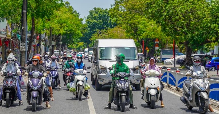 Nắng nóng gay gắt trên diện rộng