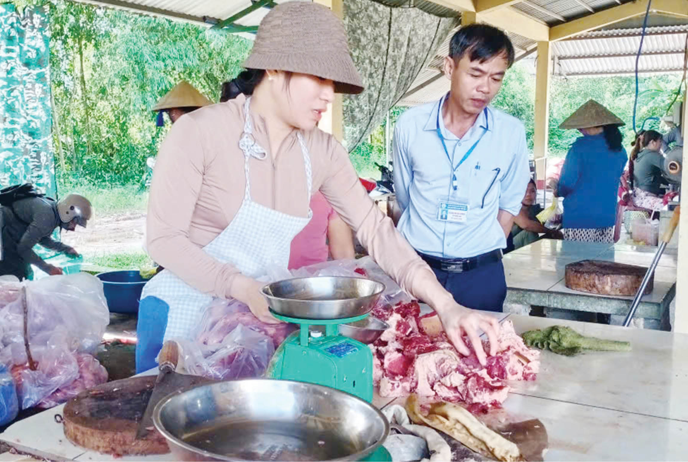 Siết chặt hoạt động giết mổ, vận chuyển gia súc