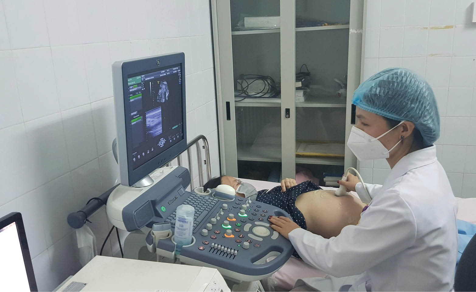 Siết chế tài lựa chọn giới tính thai nhi Đề xuất đình chỉ hành nghề