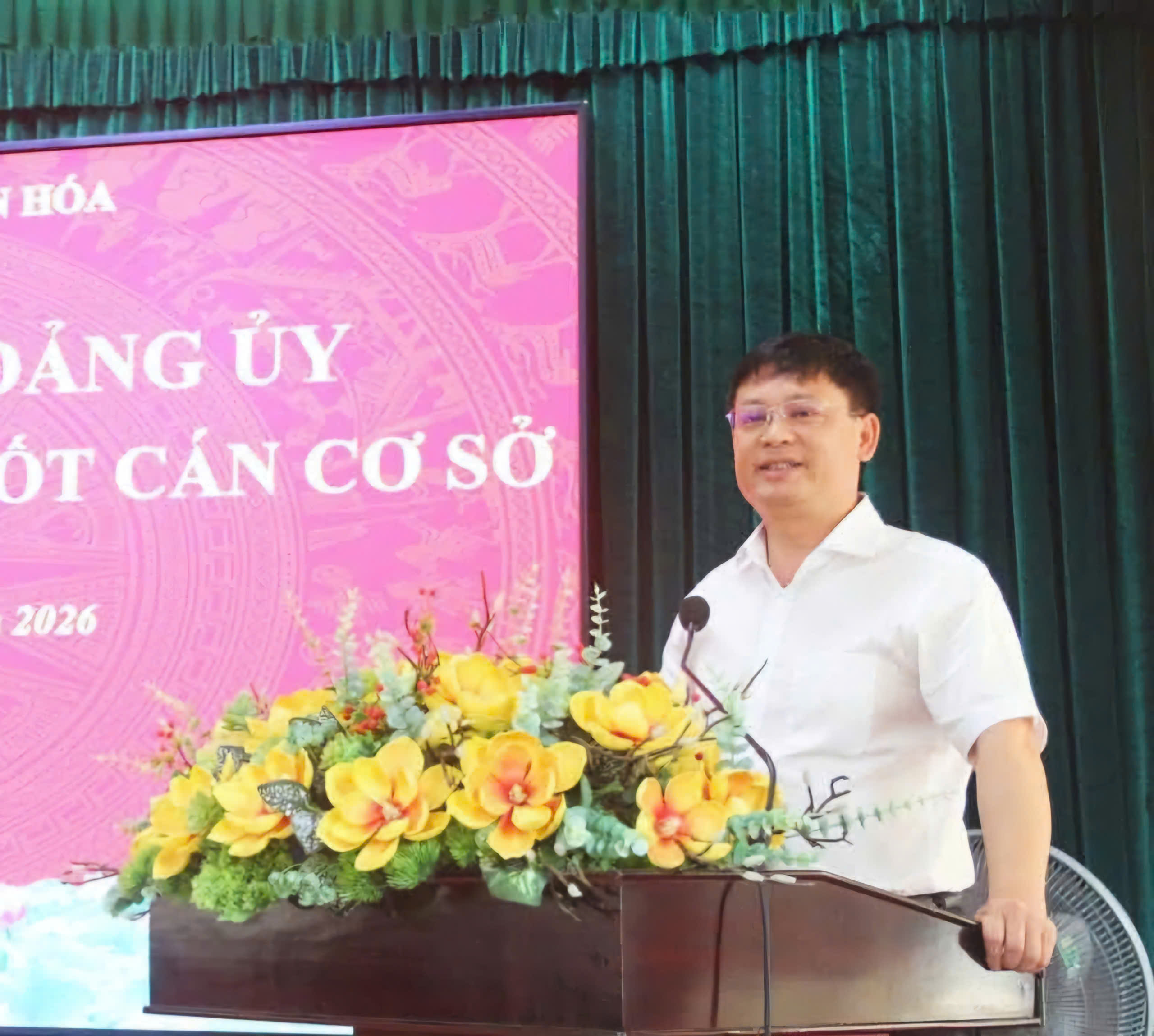 Phát huy vai trò nêu gương, gần dân, sát dân của cán bộ cơ sở