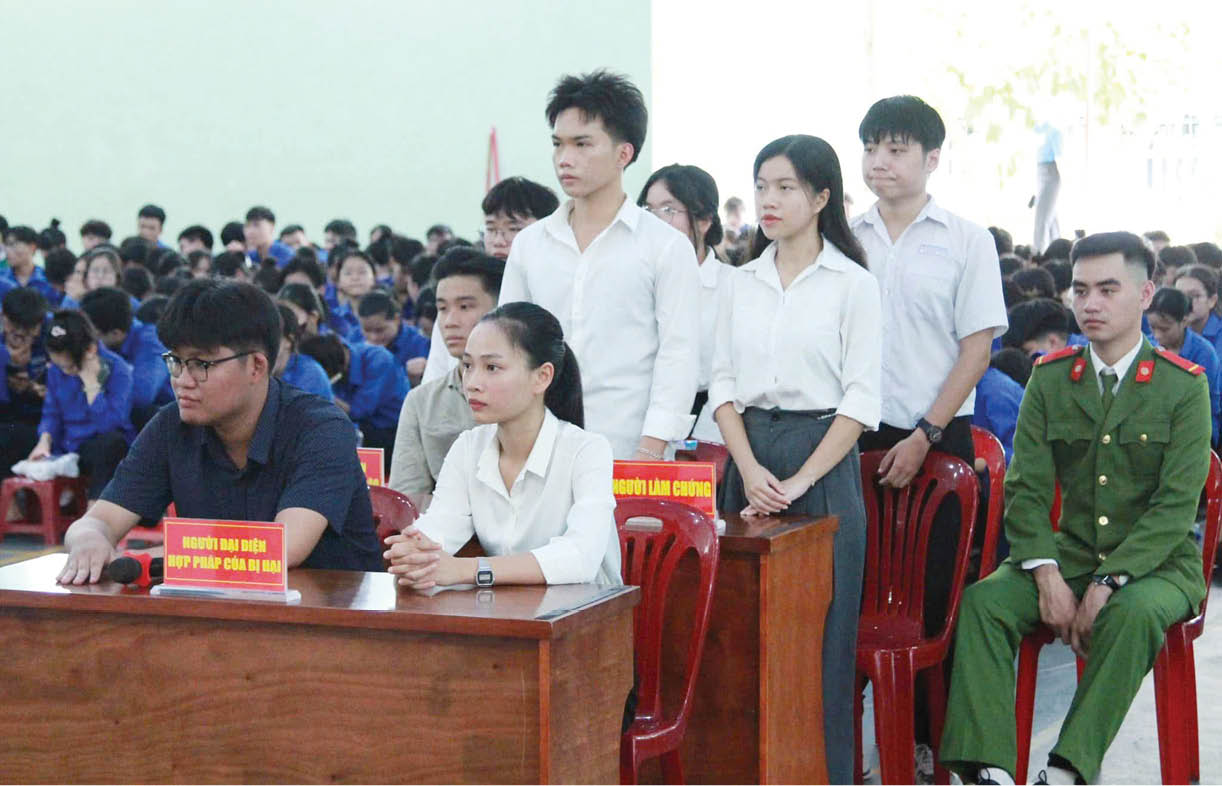 Nơi “ươm mầm” bản lĩnh pháp lý cho sinh viên