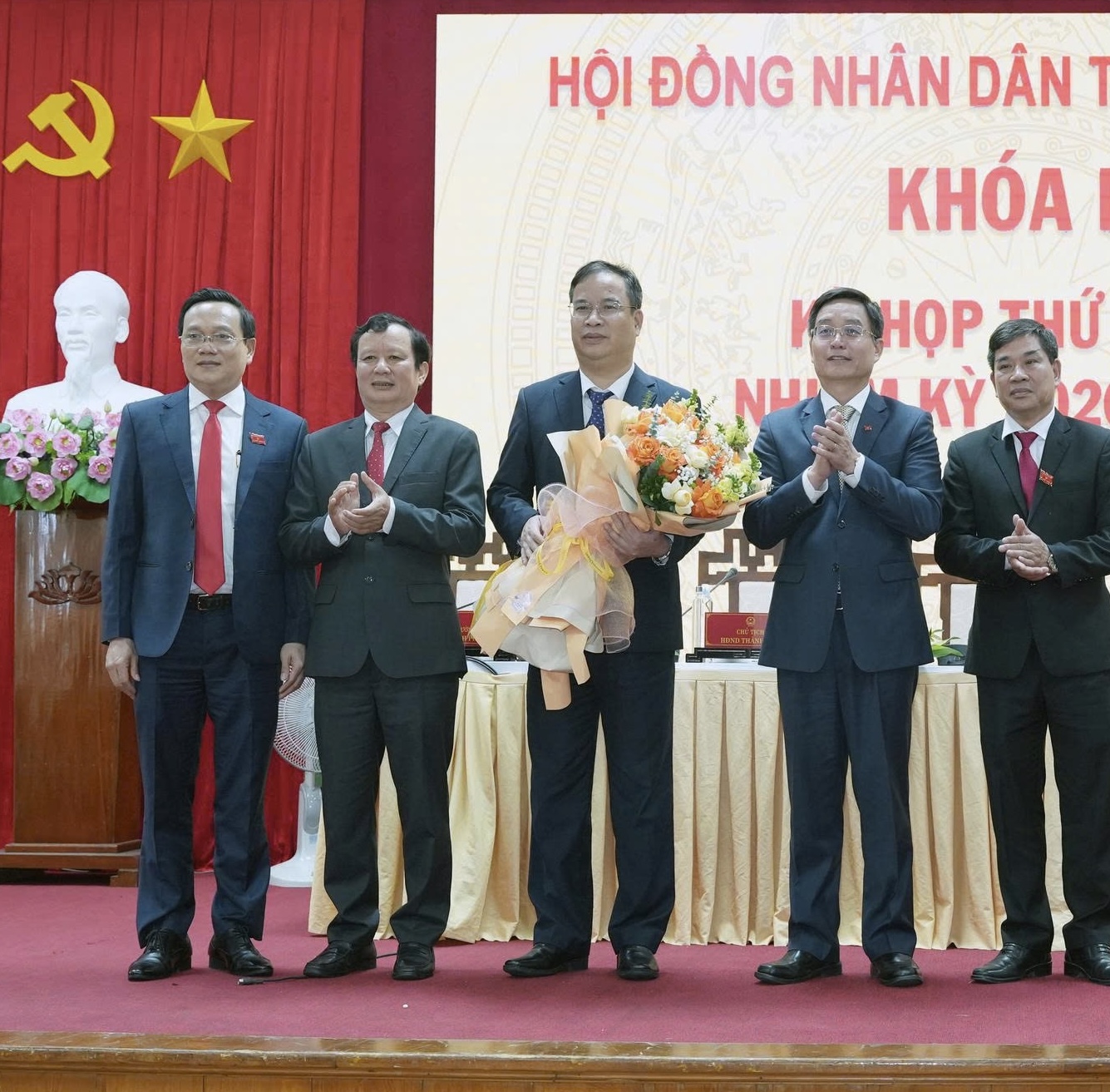 Phê chuẩn nhân sự Chủ tịch, Phó Chủ tịch HĐND thành phố Huế nhiệm kỳ 2026 - 2031