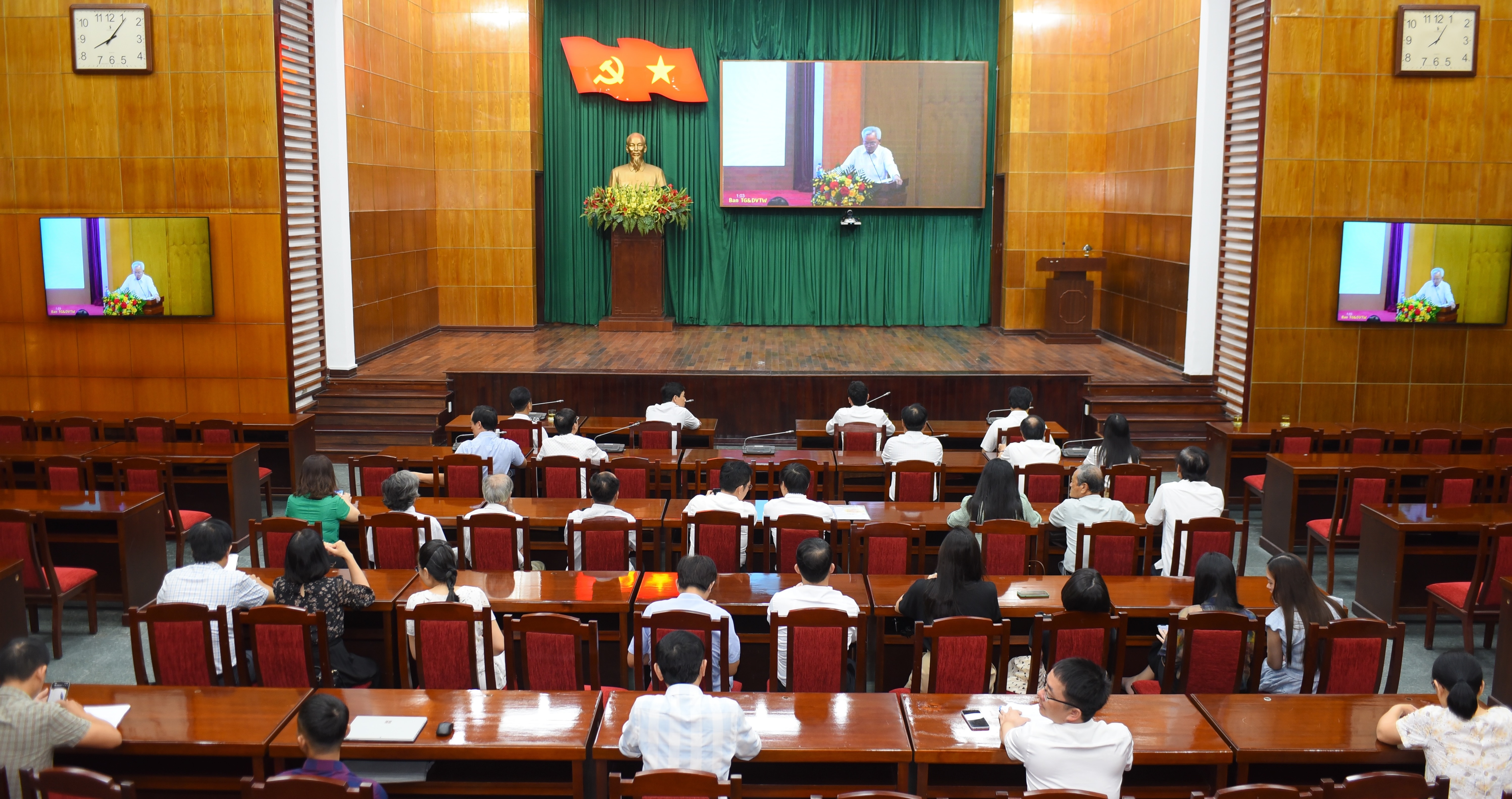 Nhấn mạnh vai trò báo chí, văn hóa và khoa học - công nghệ trong giai đoạn mới