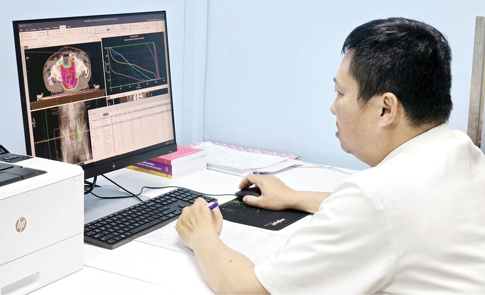 Phía trong hành lang ung bướu