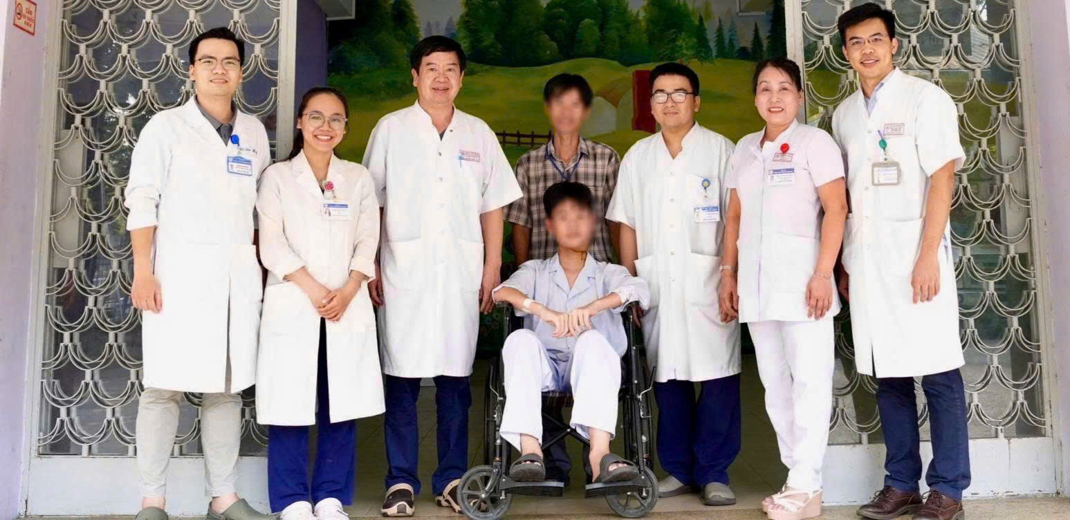 Phẫu thuật thành công ca u ác tính xương hàm cho bệnh nhi 14 tuổi