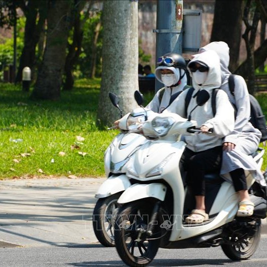 Huế nâng mức độ cảnh báo rủi ro do nắng nóng lên cấp 2