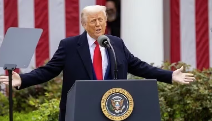 Tổng thống Donald Trump cân nhắc rút Mỹ khỏi NATO