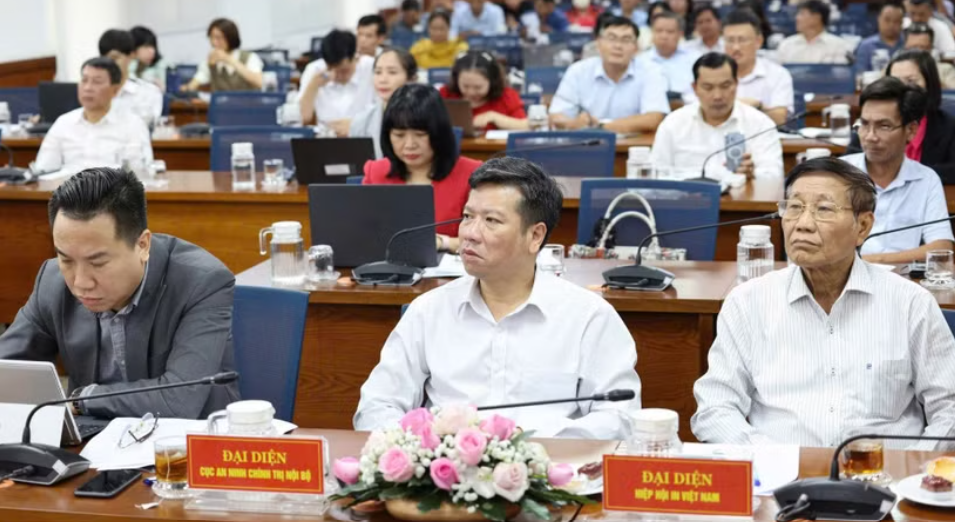 Lập lại kỷ cương, tạo đột phá trong phòng, chống in lậu