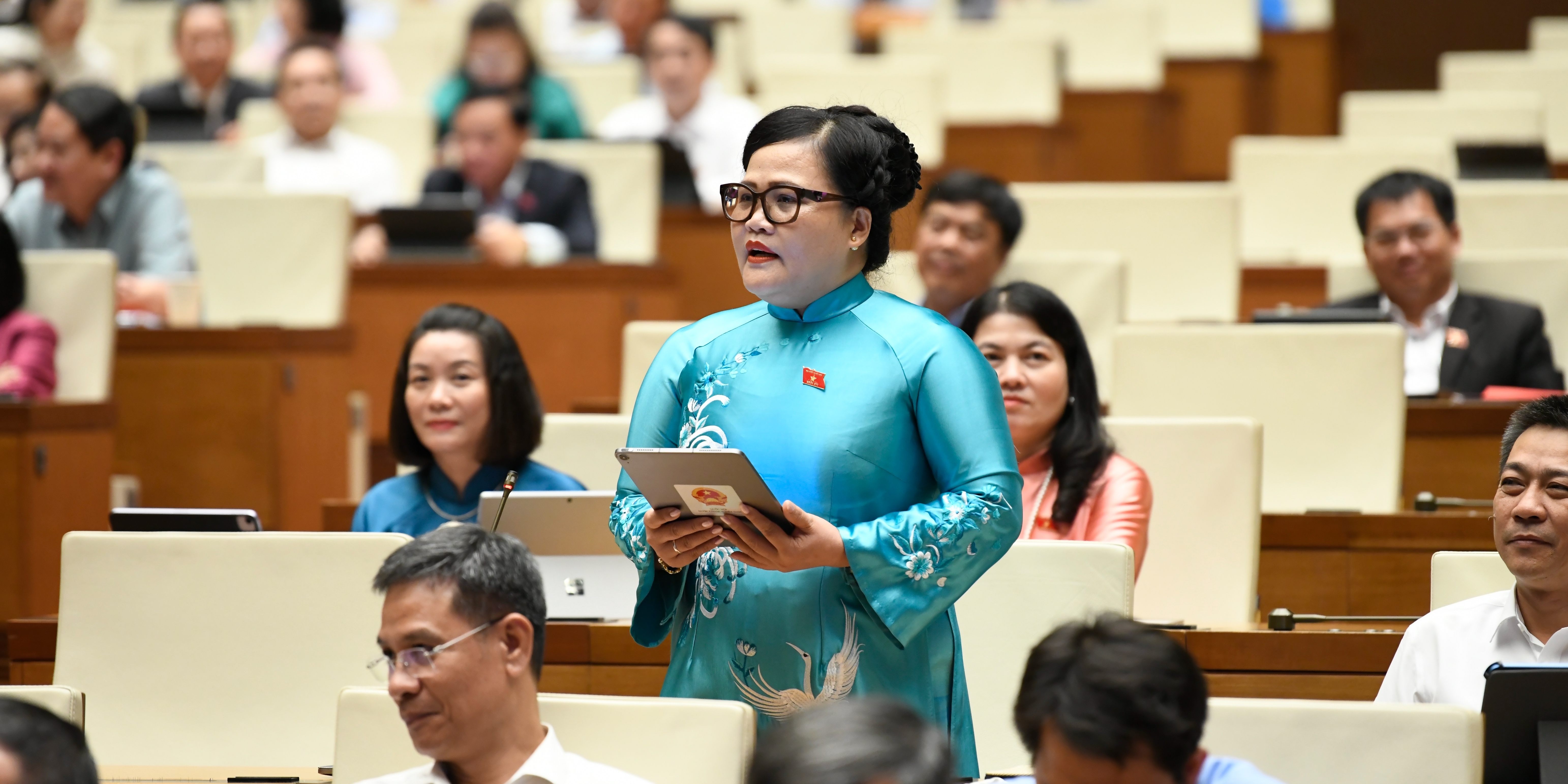 Chuẩn hóa nhân sự, tăng kiểm soát chi tiêu ngoại giao