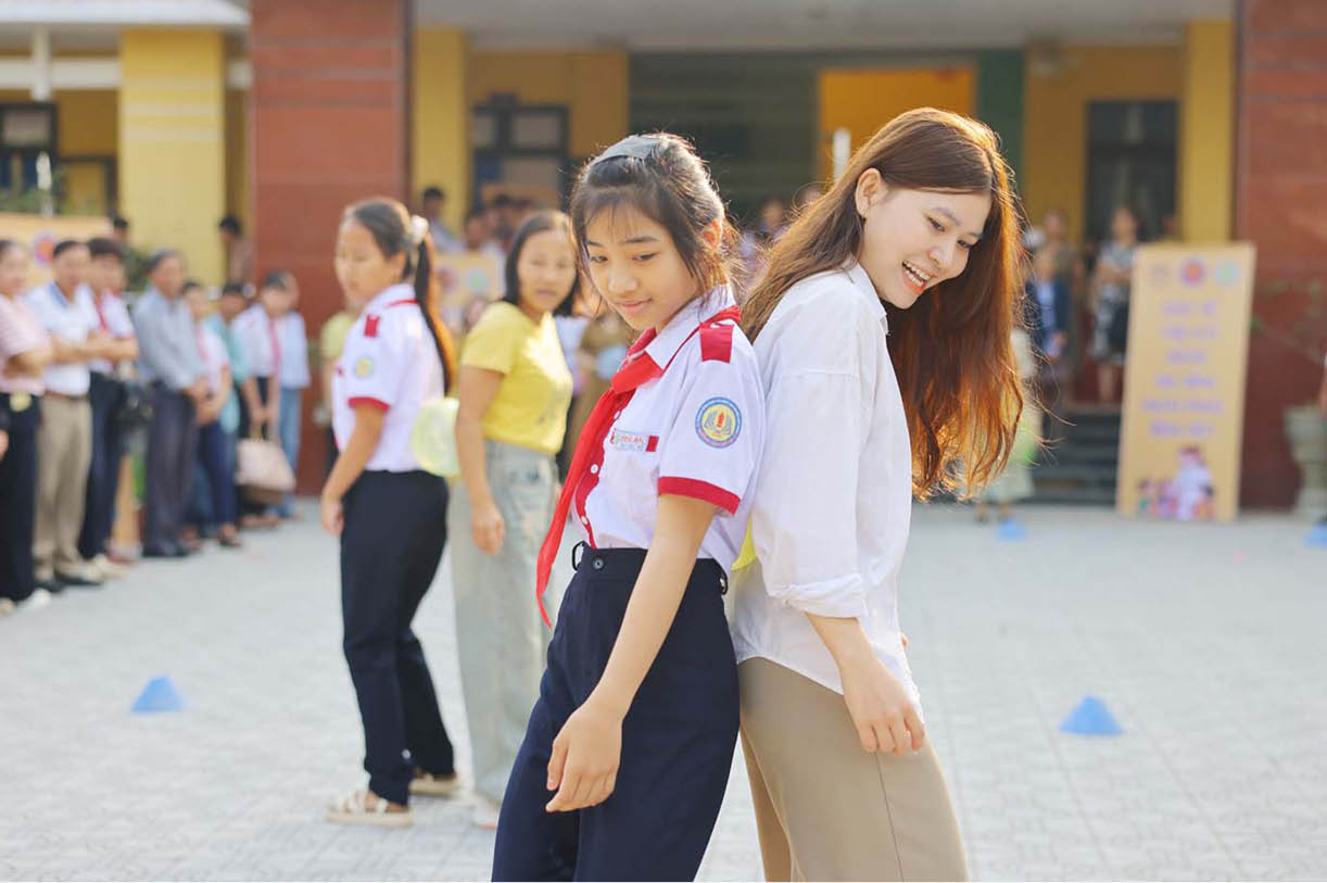 Lá chắn cho trẻ trên môi trường số