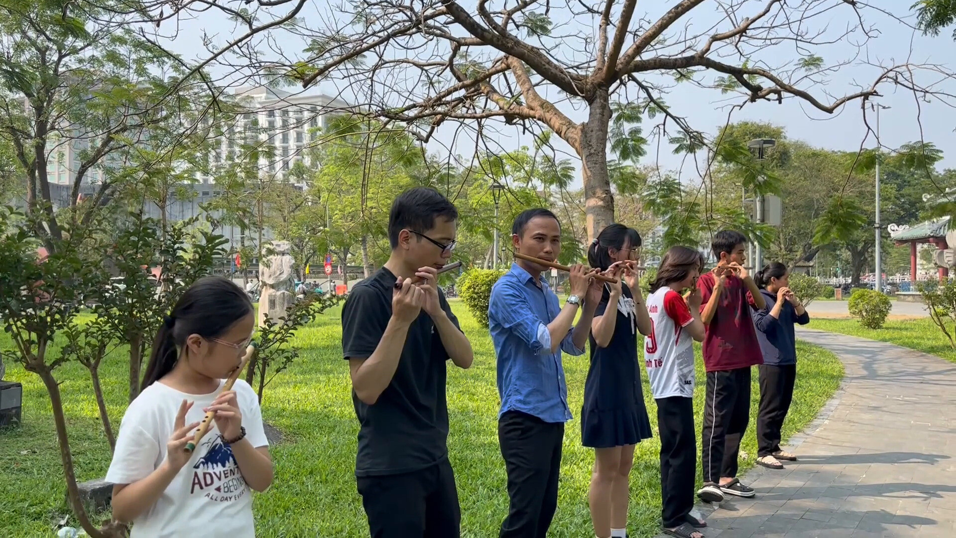 Thanh âm từ lớp sáo miễn phí