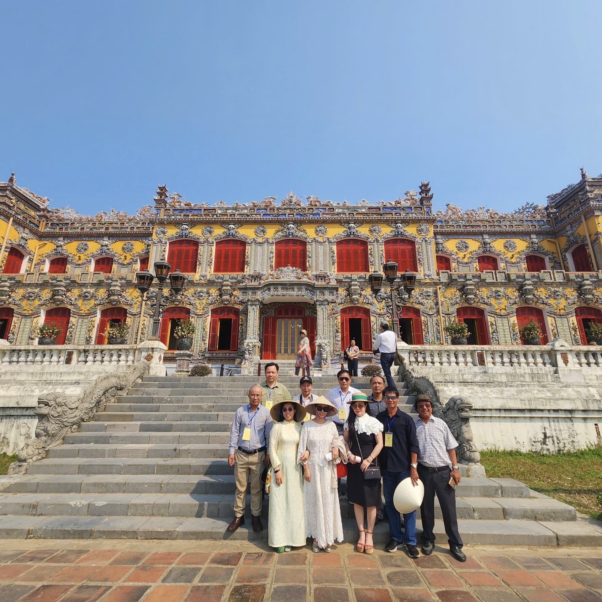 Khai mạc trại sáng tác văn học “Huế quyến rũ”