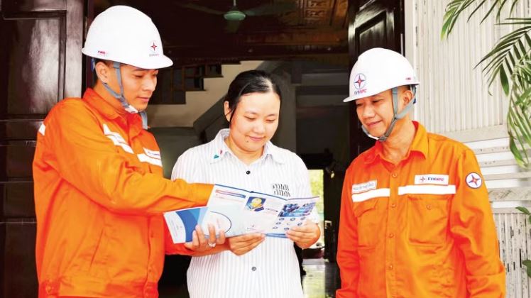 Thúc đẩy phát triển điện mặt trời mái nhà