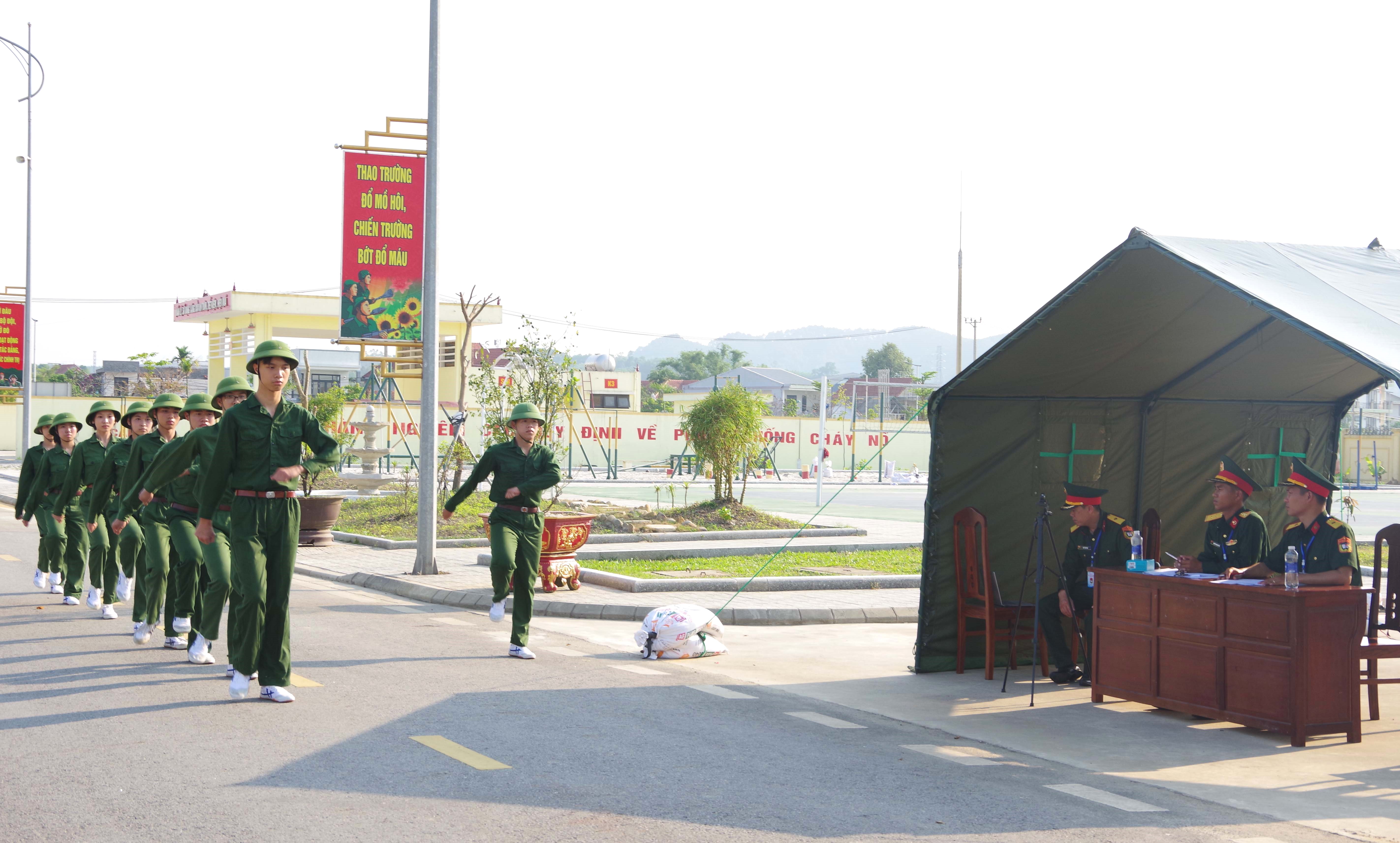 Học sinh Huế tranh tài tại Hội thao quốc phòng - an ninh toàn quốc