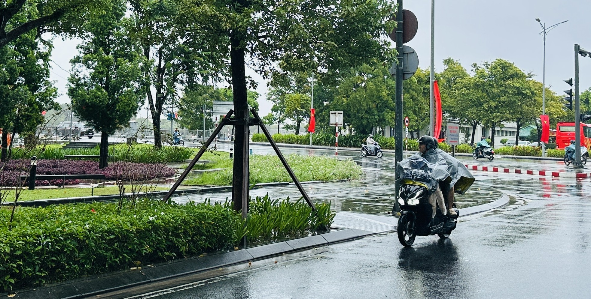 Ngày 18 4 sẽ kết thúc đợt nắng nóng đầu tiên