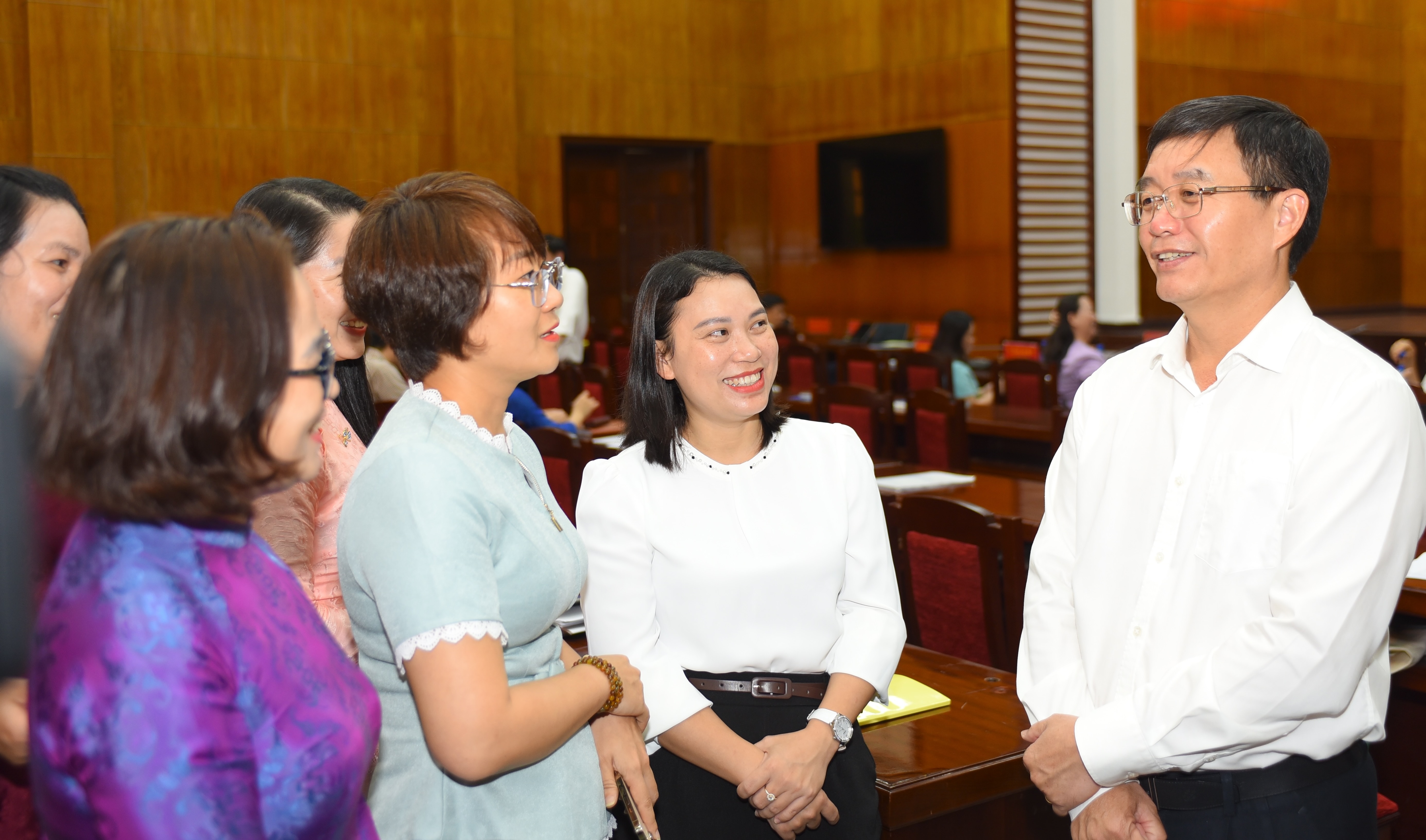 Khơi dậy trí tuệ cán bộ trẻ, tạo lực đẩy cho giai đoạn phát triển mới