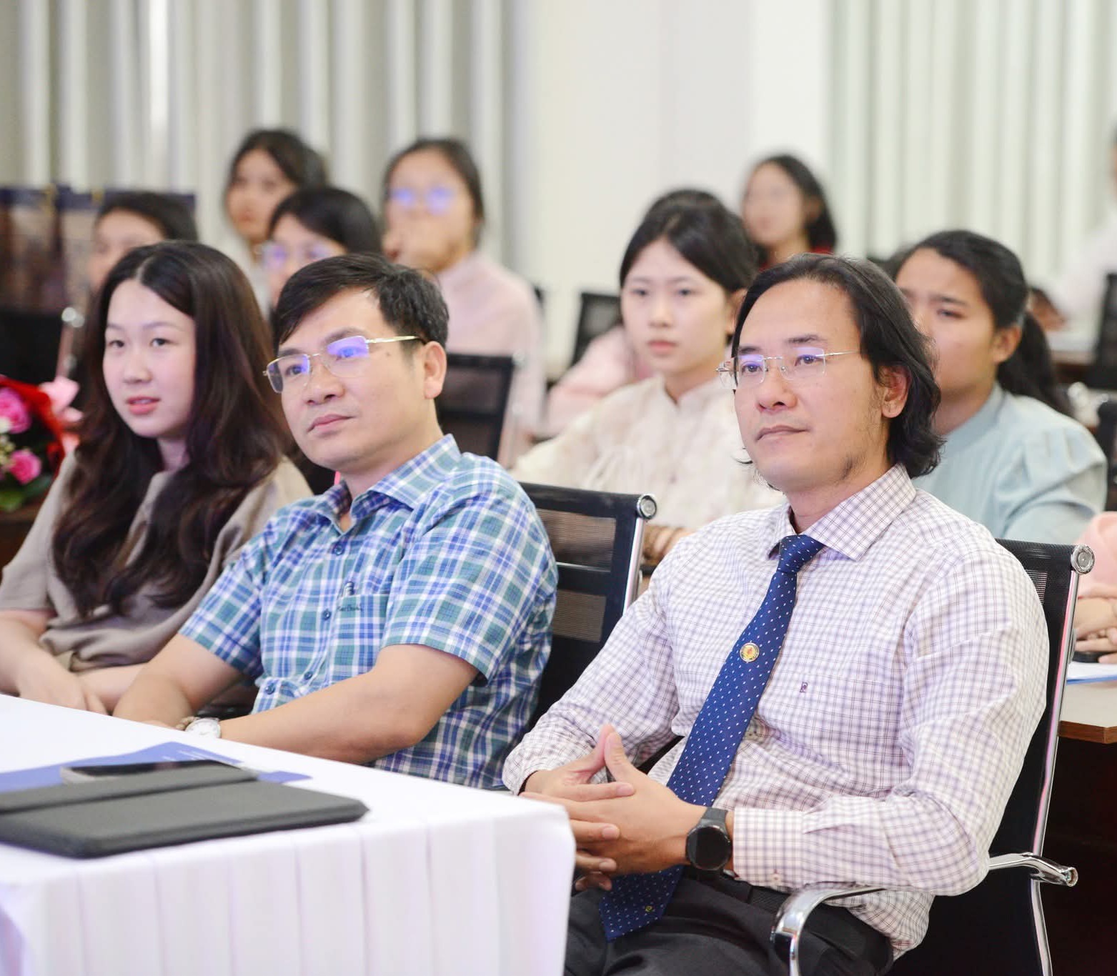 Trao 30 suất học bổng cho sinh viên trị giá 1,3 tỷ đồng