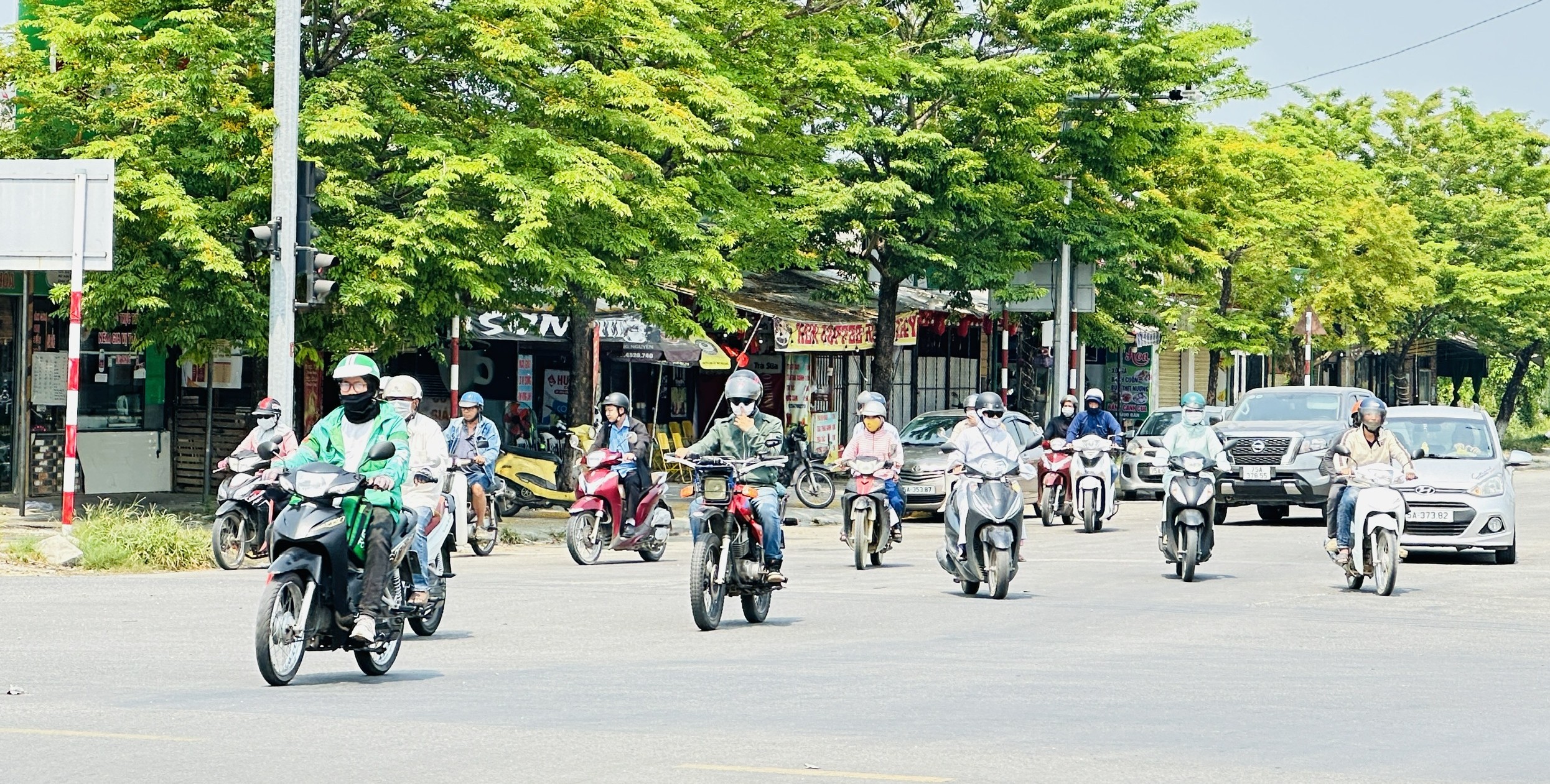 Từ ngày 22 đến 23 4, nắng nóng cục bộ quay trở lại