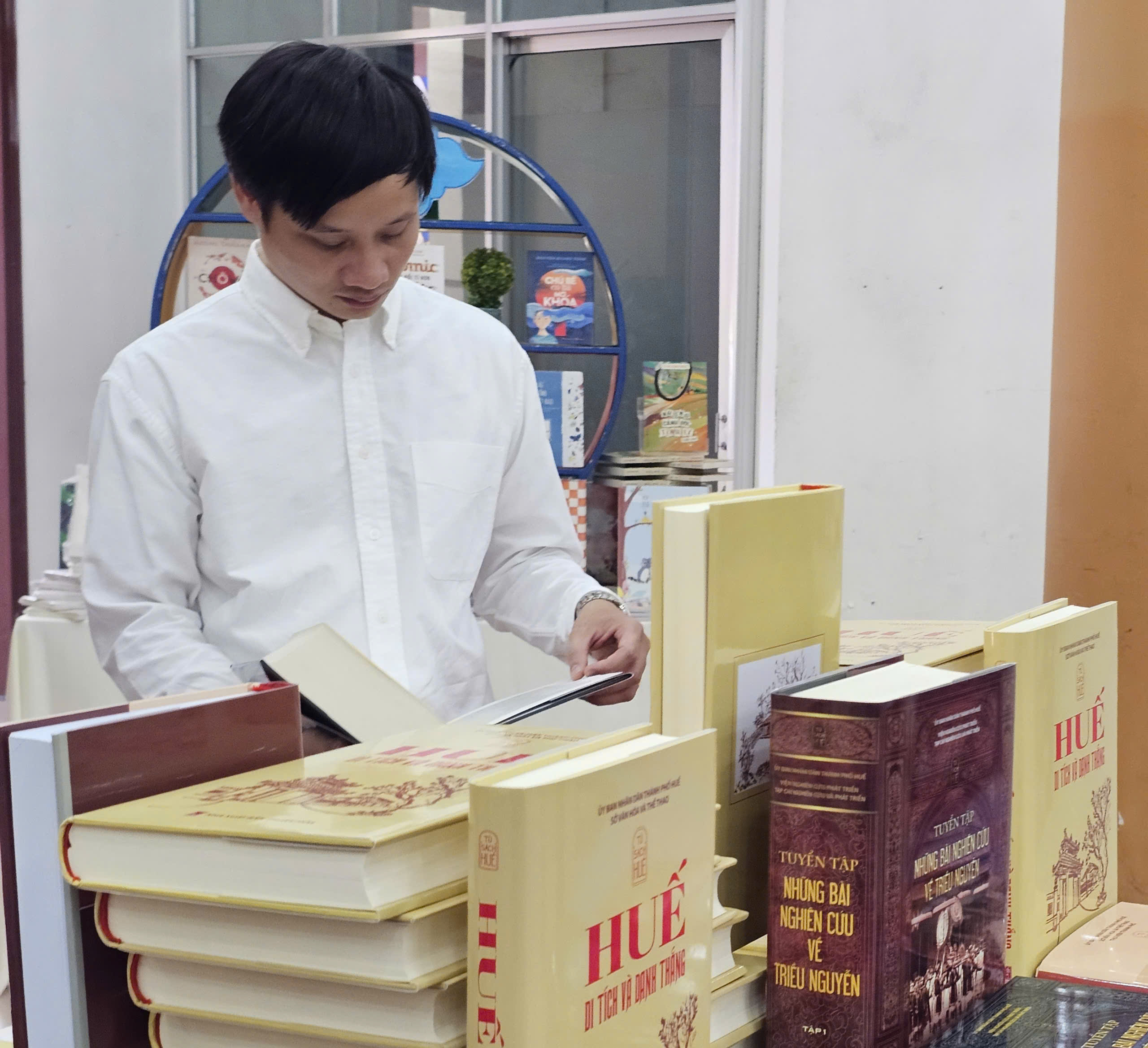 Văn hóa đọc gắn với đổi mới tiếp cận tri thức trong thời đại số