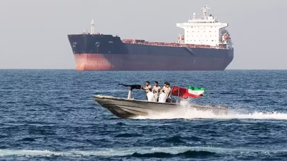 EU mở rộng trừng phạt đối với Iran liên quan đến eo biển Hormuz