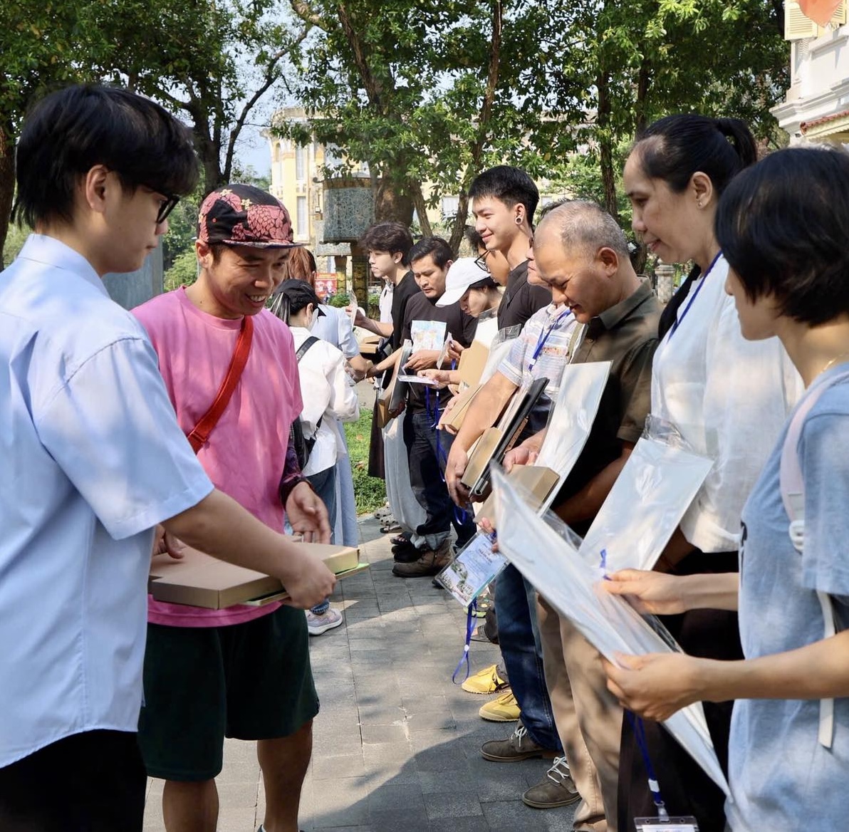 Ký họa di sản kiến trúc Pháp trên đất Huế