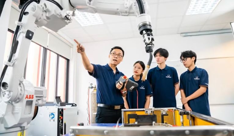 Việt Nam lần đầu có đại học đạt giải lãnh đạo và quản lý xuất sắc tại THE Awards Asia 2026