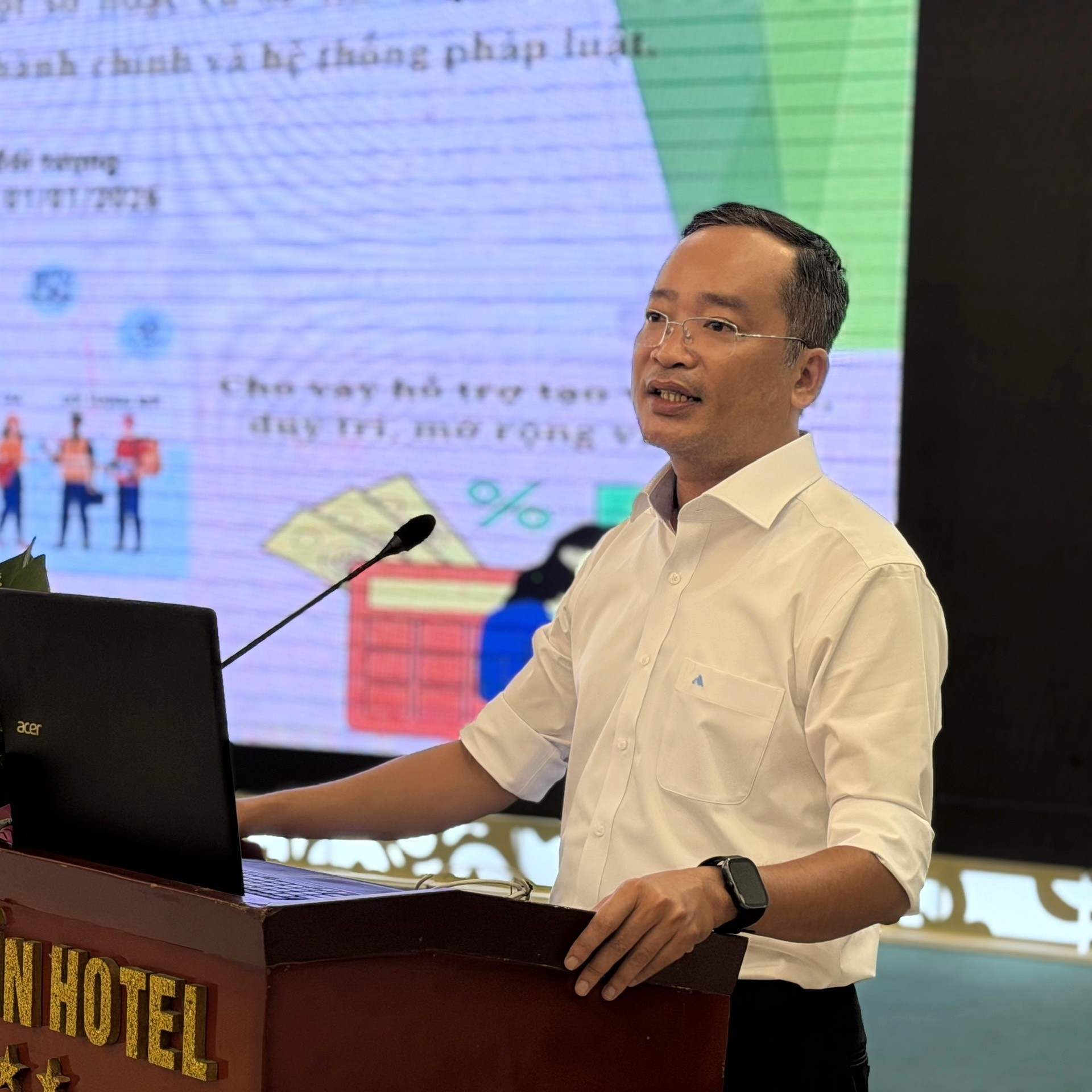 Tập huấn kỹ năng cho cán bộ làm công tác pháp chế và truyền thông