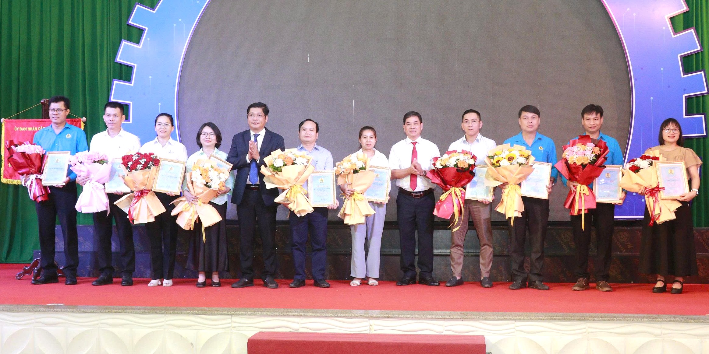 Từ chủ trương đến chuyển động thực tiễn