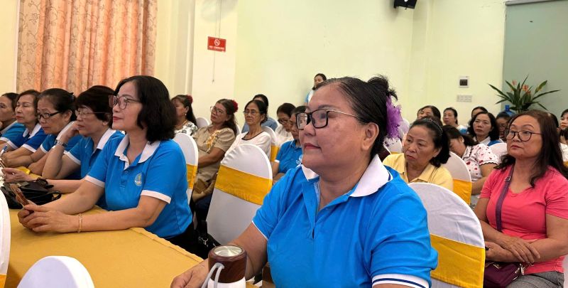 Lồng ghép bình đẳng giới trong kế hoạch phát triển kinh tế, xã hội