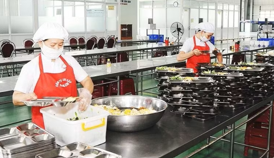 Ngộ độc thực phẩm gia tăng Ngành chức năng chuyển hướng sang quản lý toàn bộ chuỗi thực phẩm