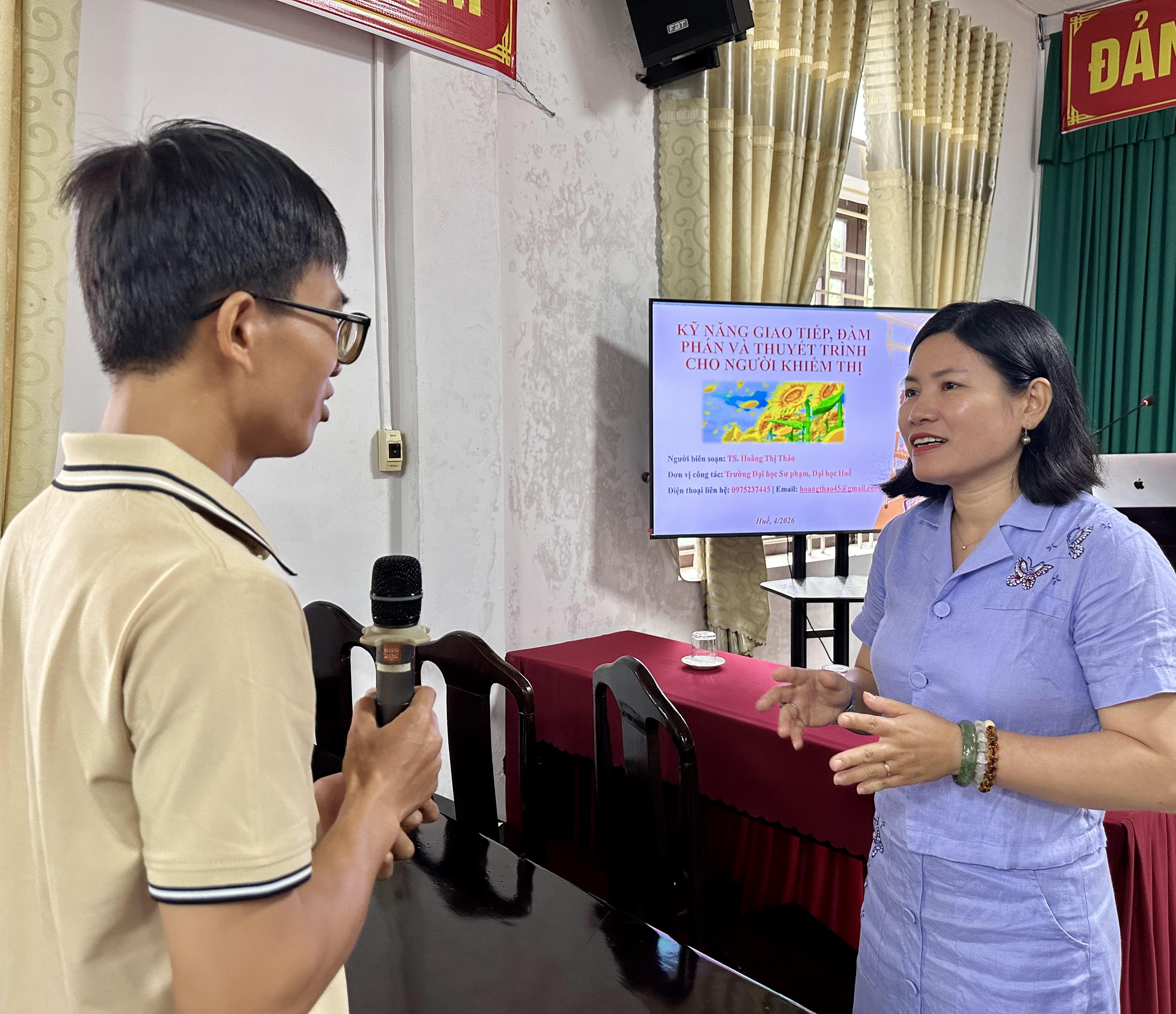 Bồi dưỡng kỹ năng cho người khiếm thị