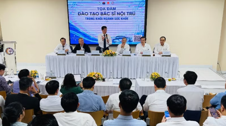 Cần có thay đổi toàn diện trong đào tạo bác sĩ nội trú