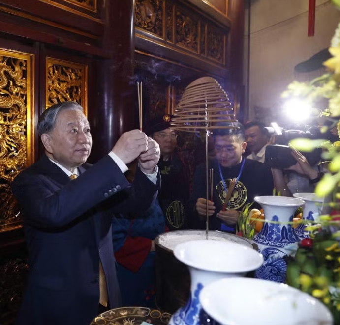 Tổng Bí thư, Chủ tịch nước Tô Lâm dâng hương Giỗ Tổ Hùng Vương