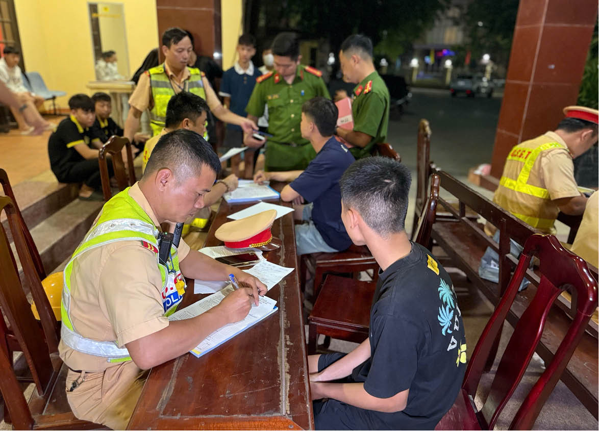 Tăng cường quản lý học sinh vi phạm an toàn giao thông