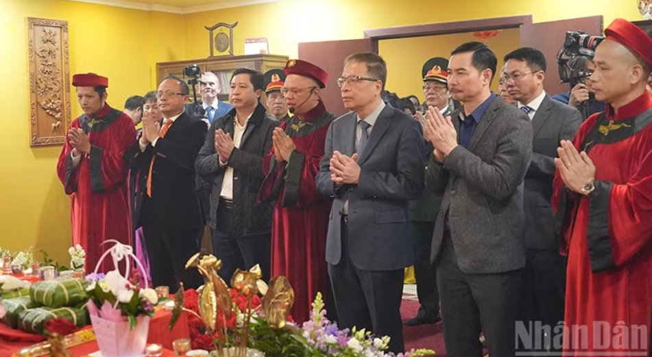 Không khí thiêng liêng Lễ Giỗ Tổ Hùng Vương tại Liên bang Nga