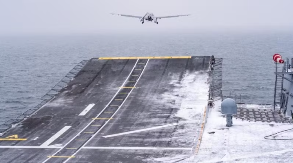 Chi tiêu quân sự toàn cầu năm 2025 đạt gần 2 900 tỷ USD, tăng năm thứ 11 liên tiếp