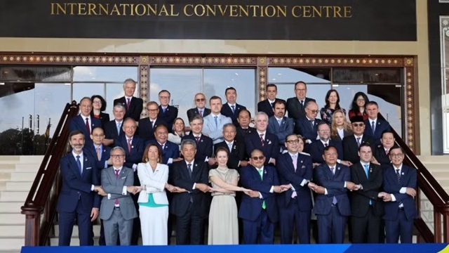 ASEAN, EU nhất trí sớm triển khai hiệp định vận tải hàng không đầu tiên giữa hai tổ chức khu vực trên thế giới