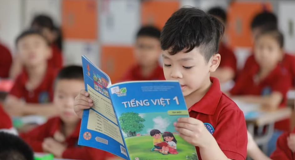 Giảm giá sách giáo khoa bình quân 13,3 trong năm học 2026-2027