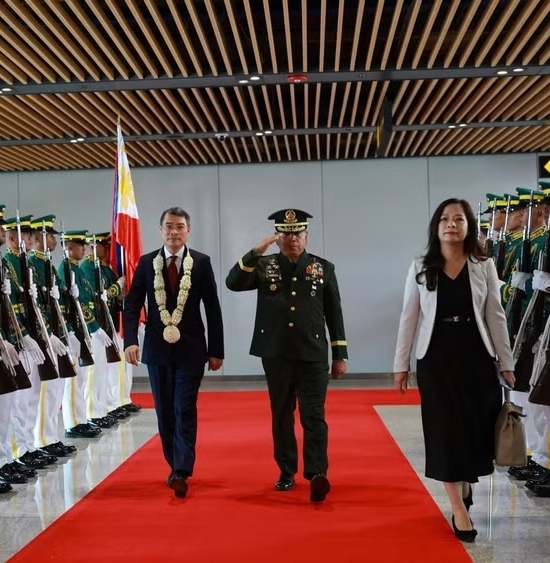Thủ tướng Lê Minh Hưng tới Cebu dự Hội nghị Cấp cao ASEAN lần thứ 48