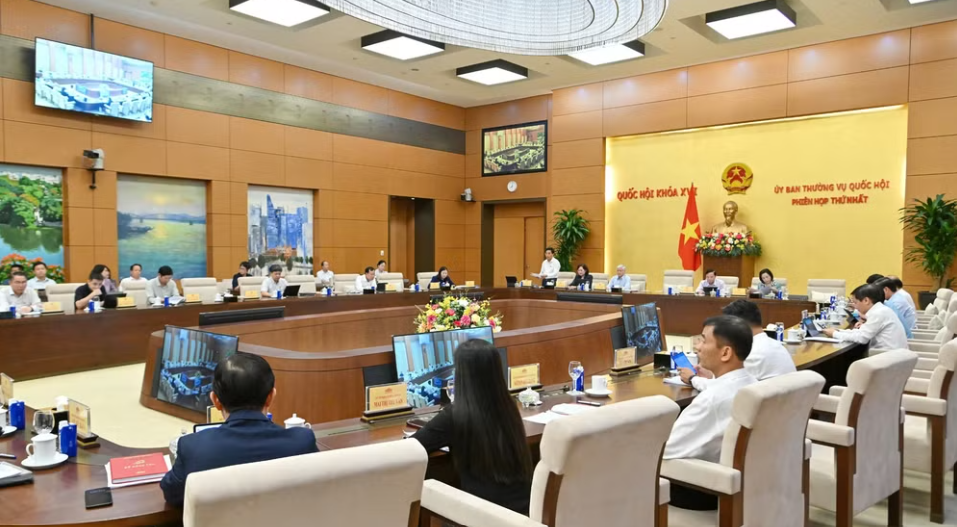 Ủy ban Thường vụ Quốc hội cho ý kiến việc chuẩn bị Kỳ họp thứ 2, Quốc hội khóa XVI