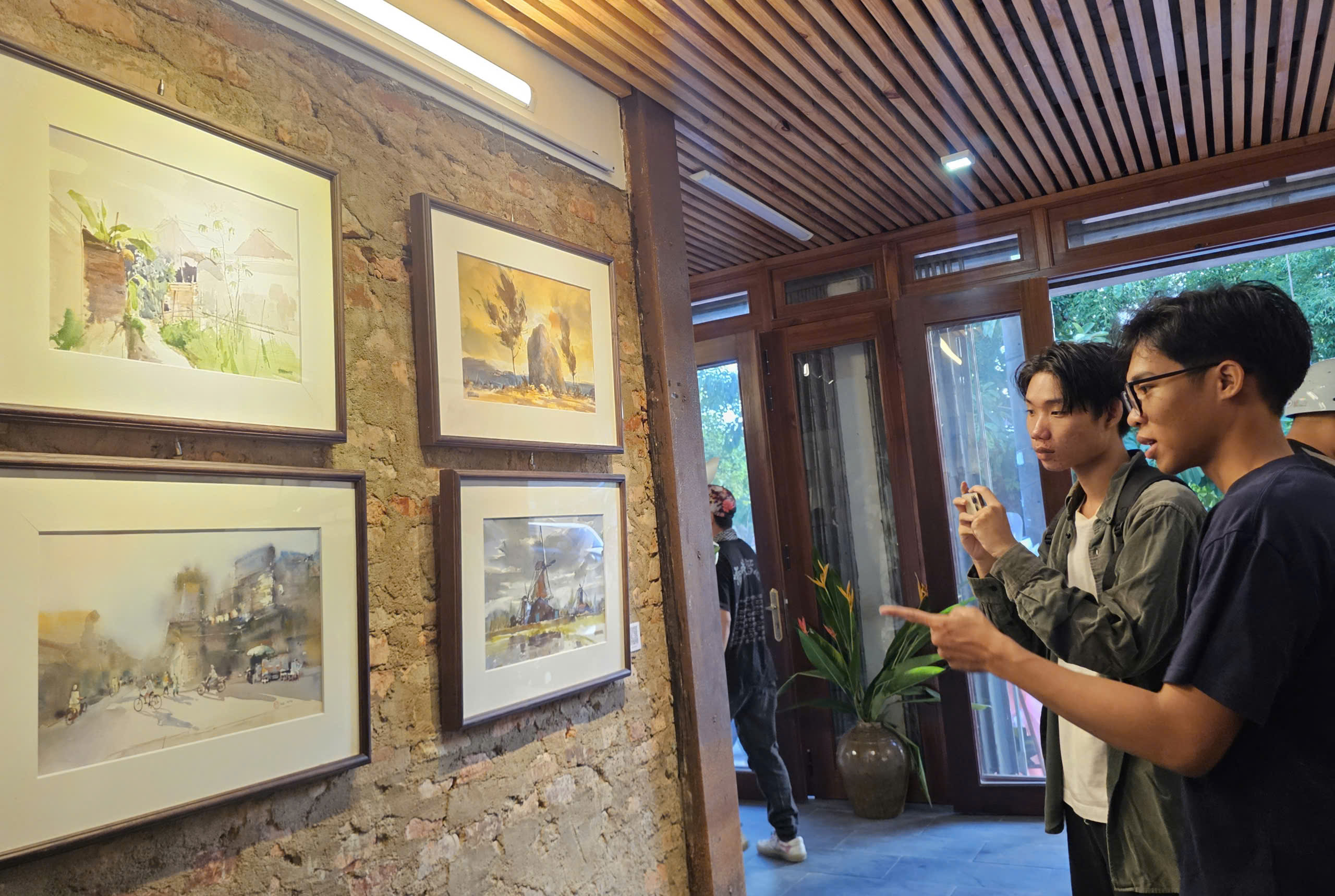 Cuộc hội ngộ của tranh màu nước