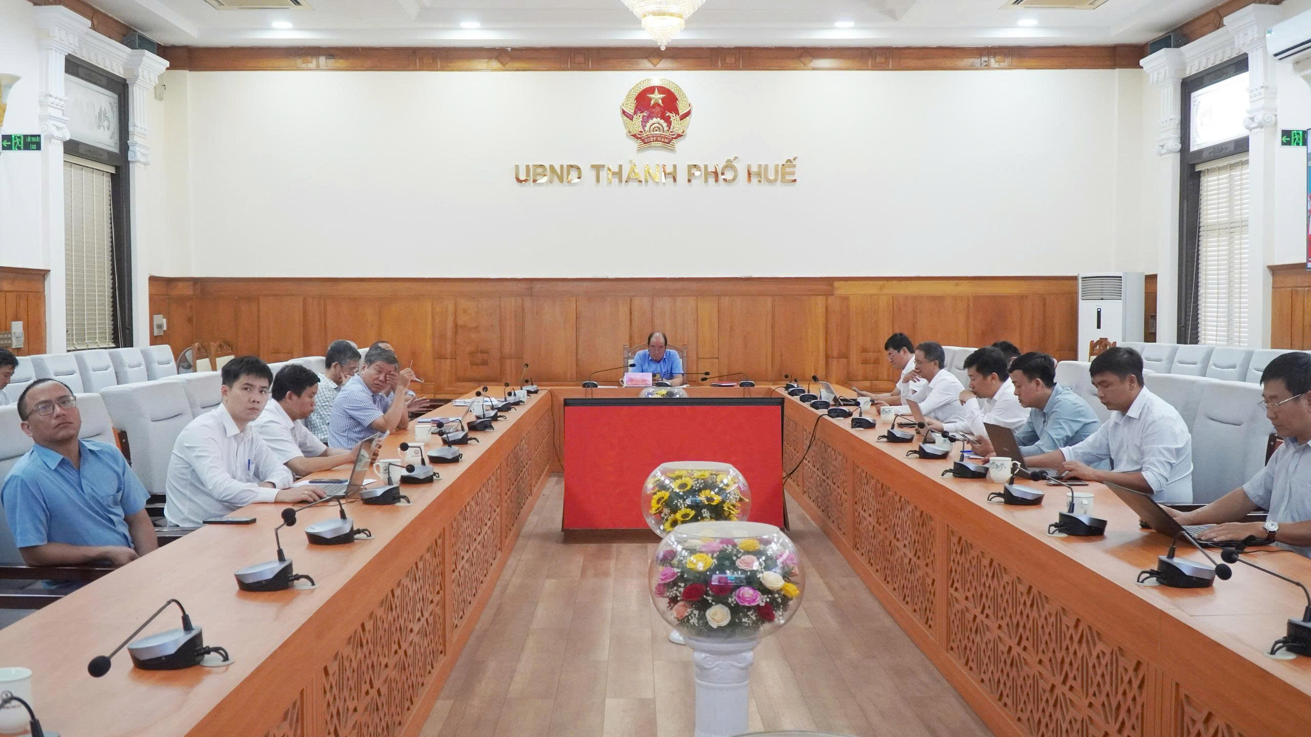 Cung ứng dịch vụ công trong mô hình chính quyền địa phương 2 cấp