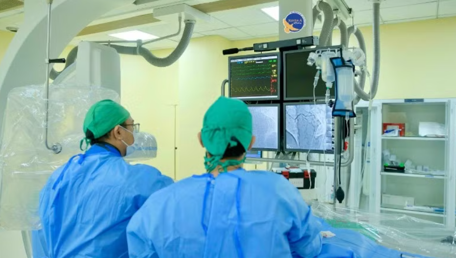 Cảnh báo nhồi máu cơ tim ở người trẻ sau những cuộc nhậu kéo dài
