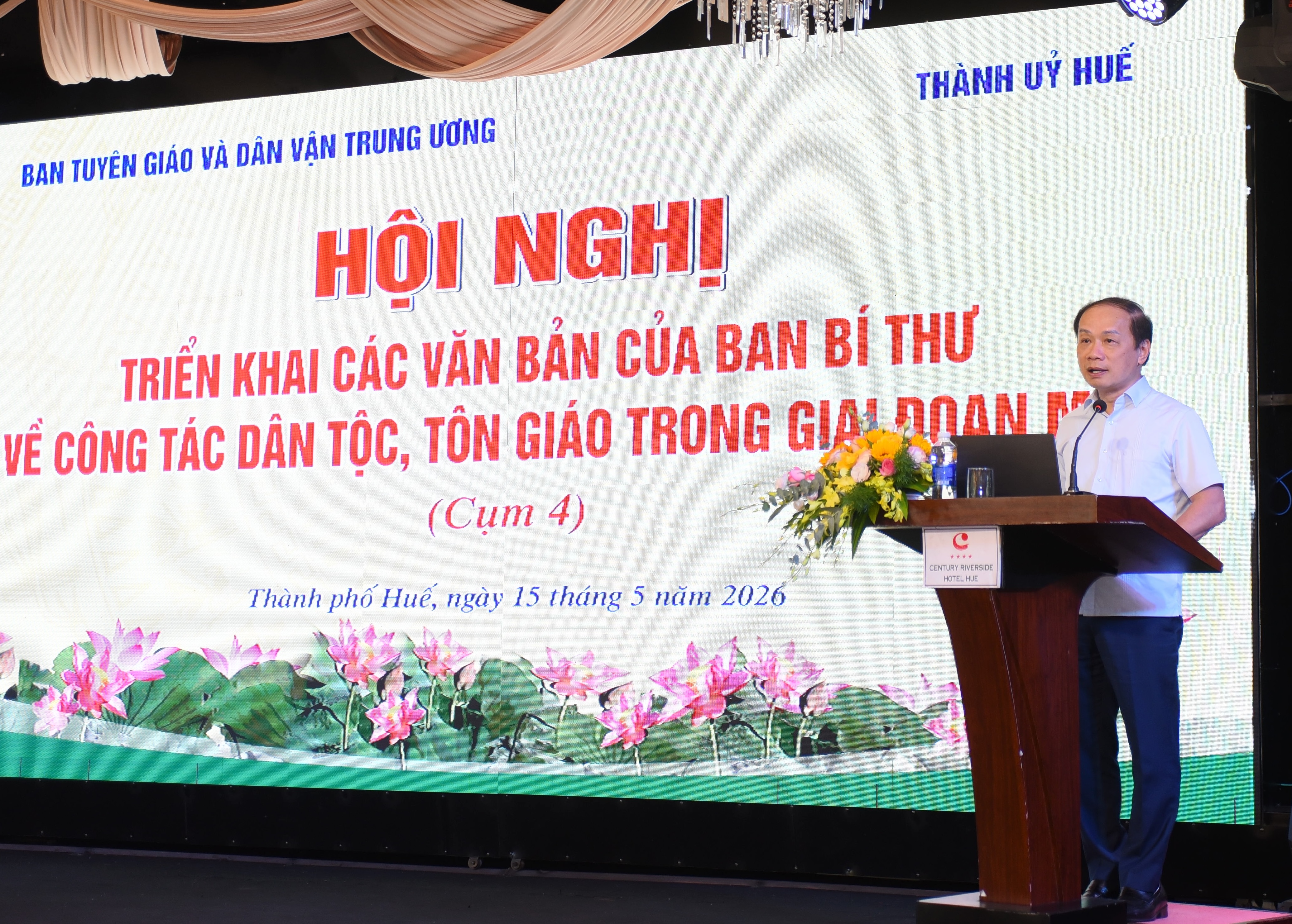 Quán triệt, triển khai các văn bản của Ban Bí thư Trung ương Đảng về công tác dân tộc, tôn giáo trong giai đoạn mới