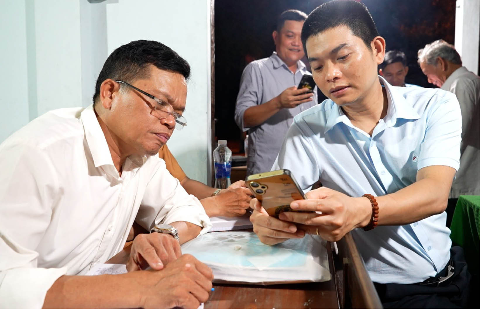 Hương Trà Đảng viên chủ động ứng dụng công nghệ số