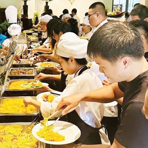 Công đoàn khách sạn Kinh Thành Huế được Tổng Liên đoàn Lao động Việt Nam biểu dương